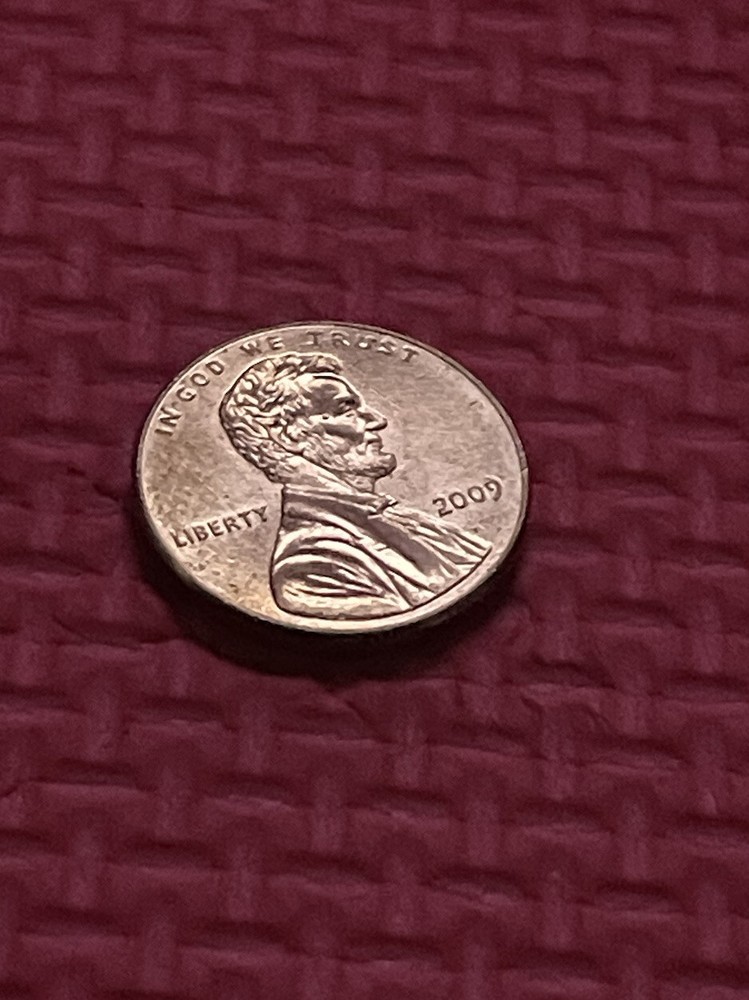 2009 Lincoln Memorial Cent w/ NO MINT MARK, Great Condition