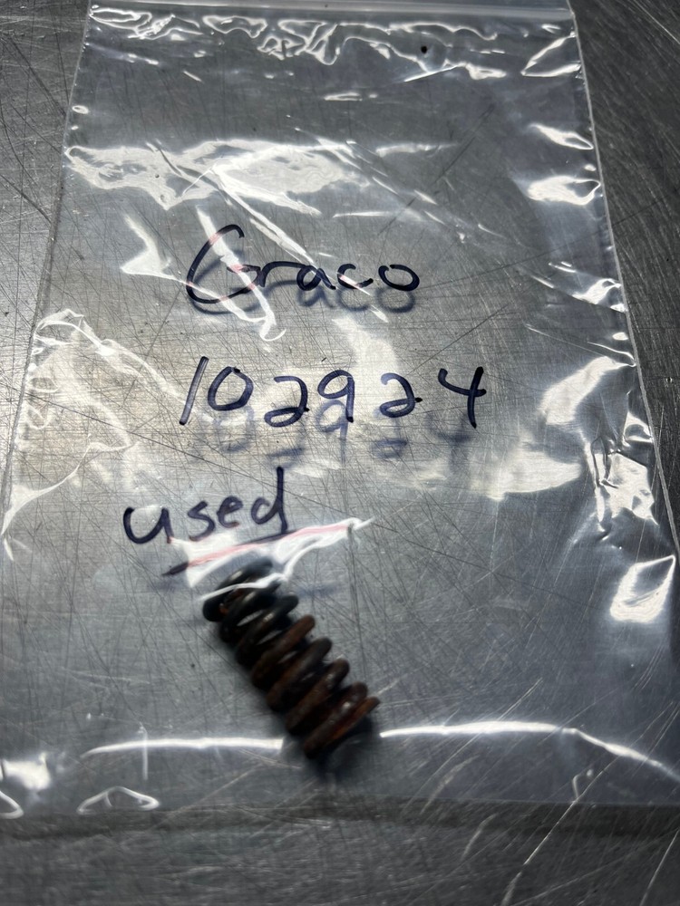 102924 OEM Graco COMPRESSION SPRING for Graco Pumps & Sprayers