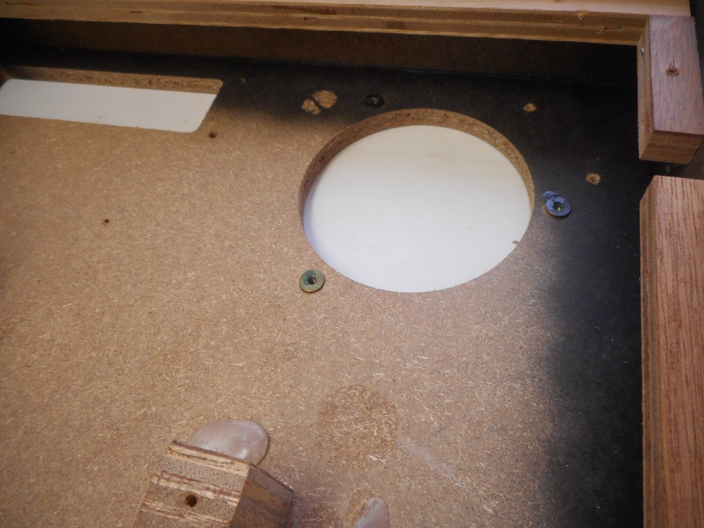 NUMARK TURNTABLE TT1400 - PLINTH - PARTING OUT