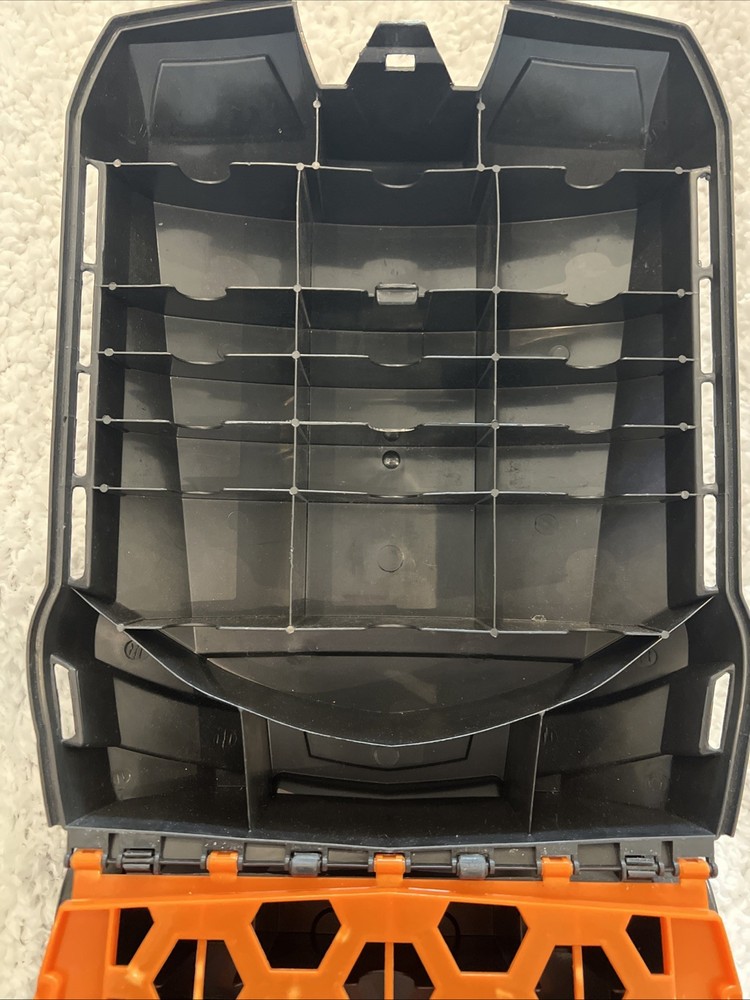 Hot Wheels Rolling Storage Case Retractable Handle Carry 100 Car Hotwheels