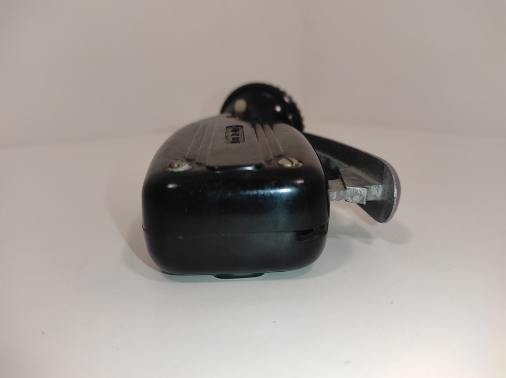 Soviet electrodynamic flashlight called "Zhuchok." "B-44."