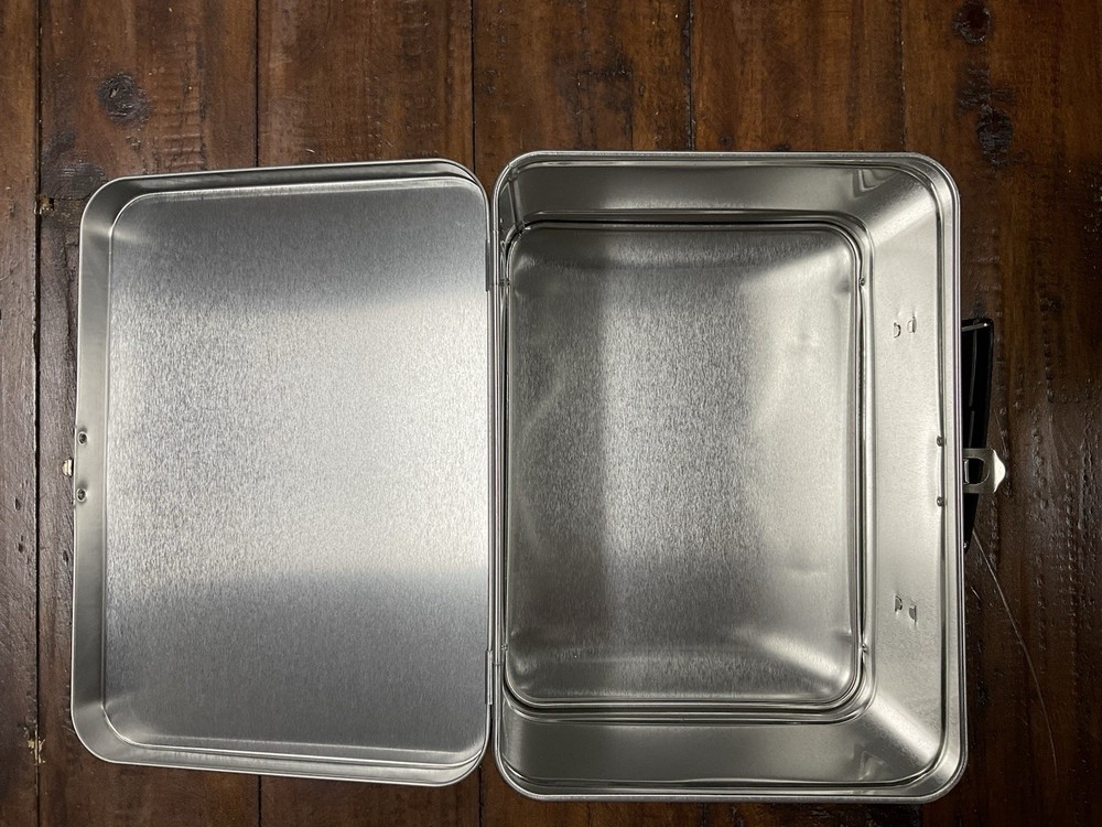 cactus jack lunchbox silver color