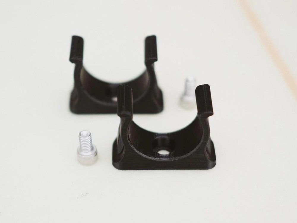Element Fire Extinguisher Mounting Kit