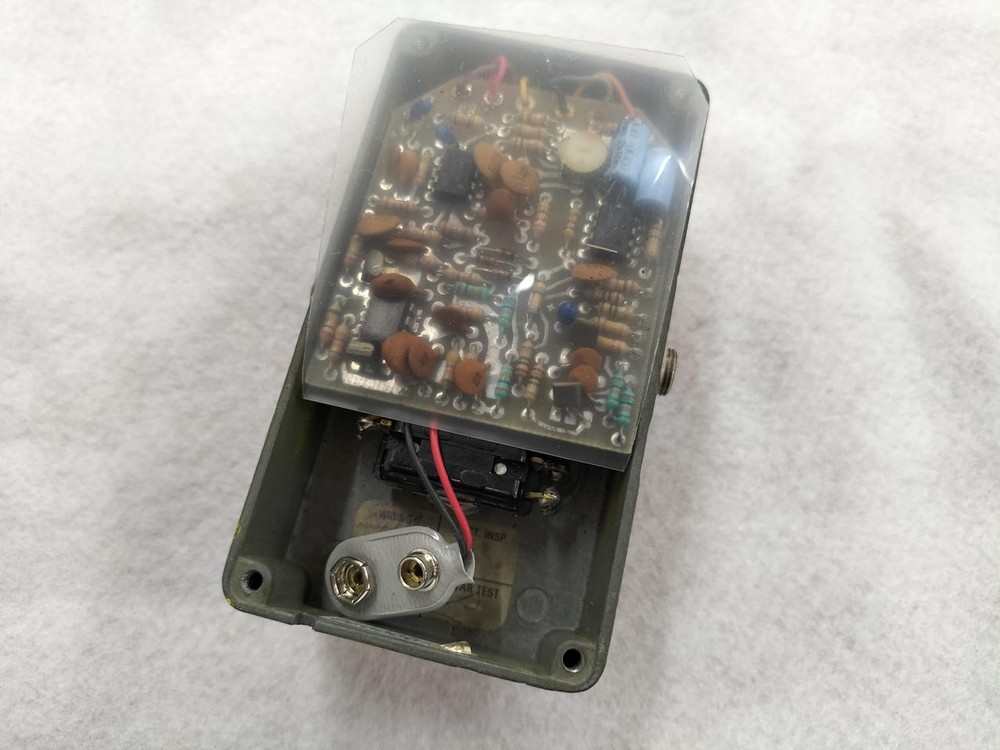 MXR micro chorus effector