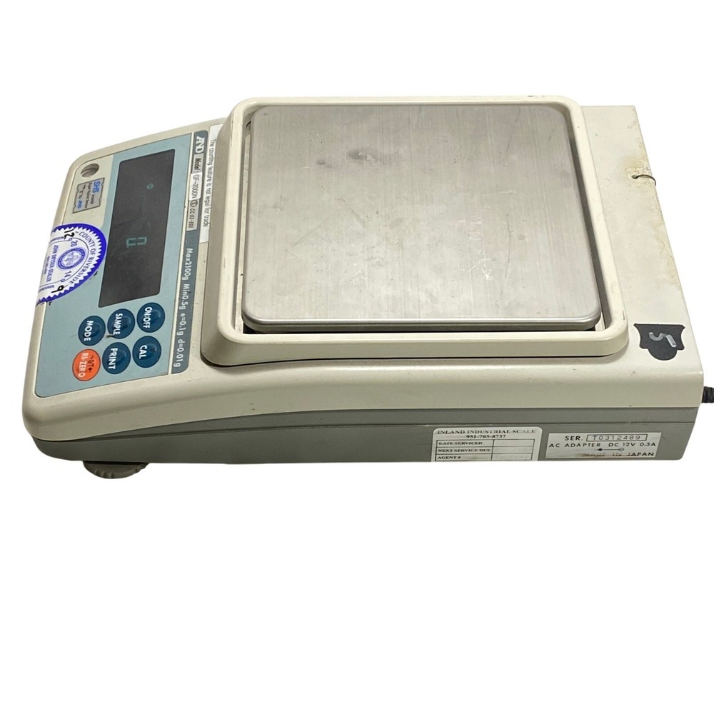 A&D GF-2000 Precision Lab Balance Compact Bench Scale Max 2100 g