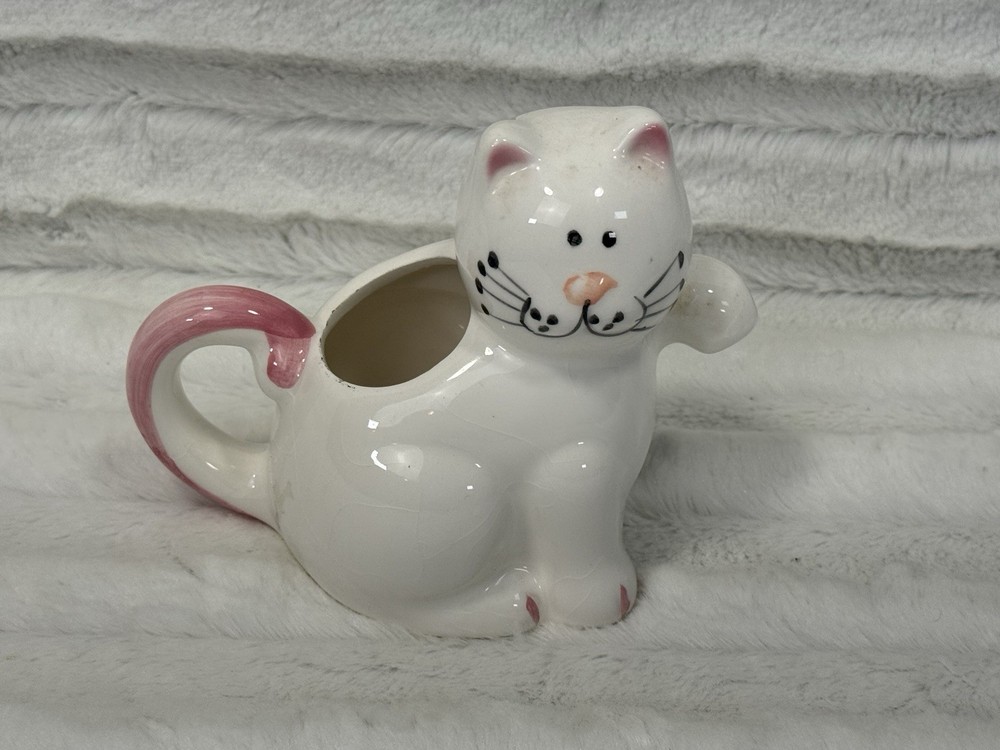 Cozy Cats Pottery Creamer Cream Dispenser