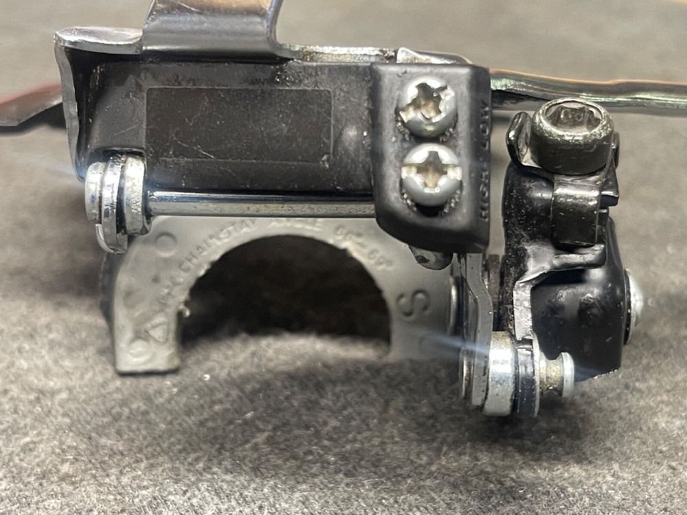 Shimano Altus E Type Fr Derailleur Bottom Bracket Mount 3x8 Triple Bottom Pull