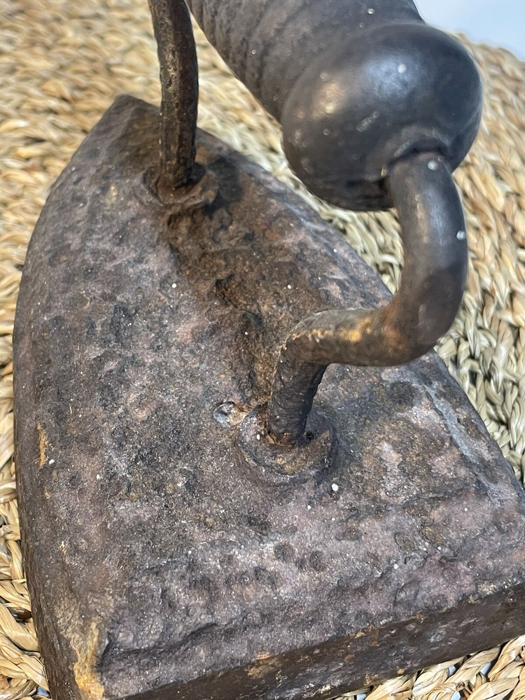 Vintage Cast Iron Sad Iron Heavy With Handle Door Stop Primitive