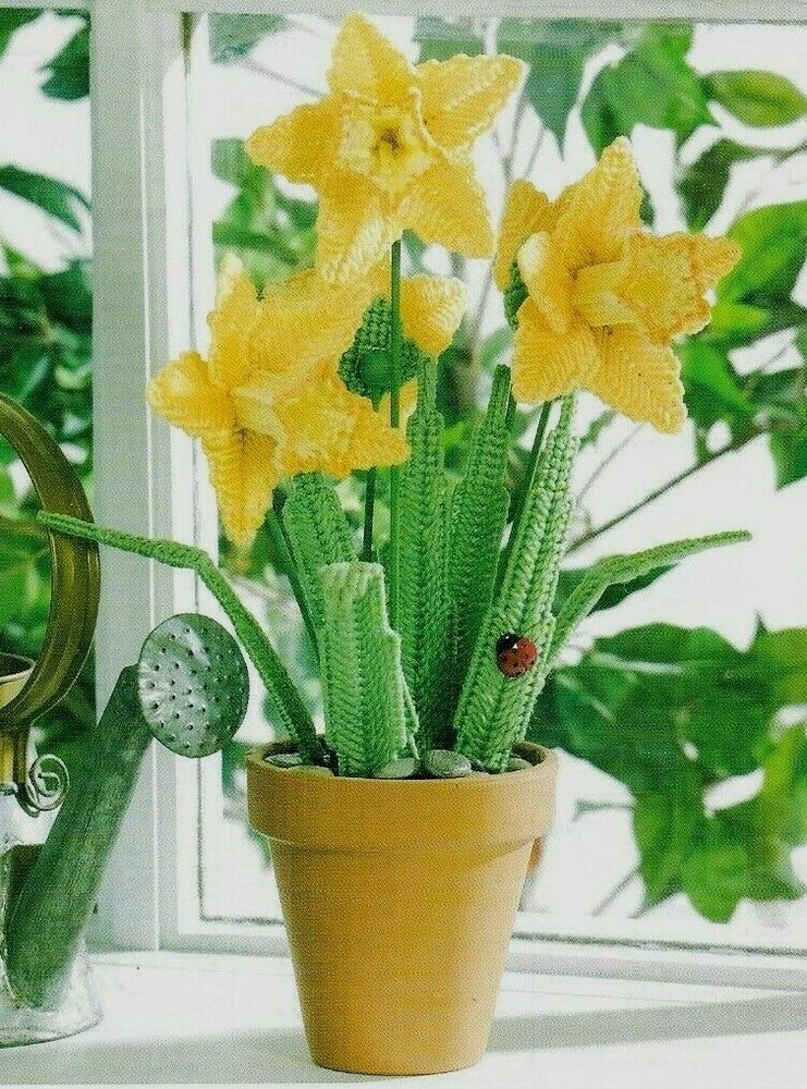 POT OF DAFFODILS FLOWERS HOME DECOR PLASTIC CANVAS PATTERN INSTRUCTIONS