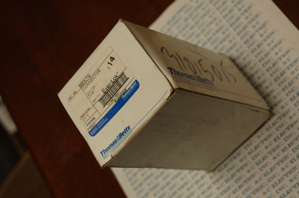 Thomas & Betts 8683CTN Ever-Lok Connector