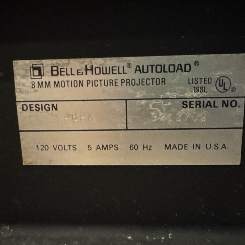 Vintage Bell & Howell Autoload 482A Projector