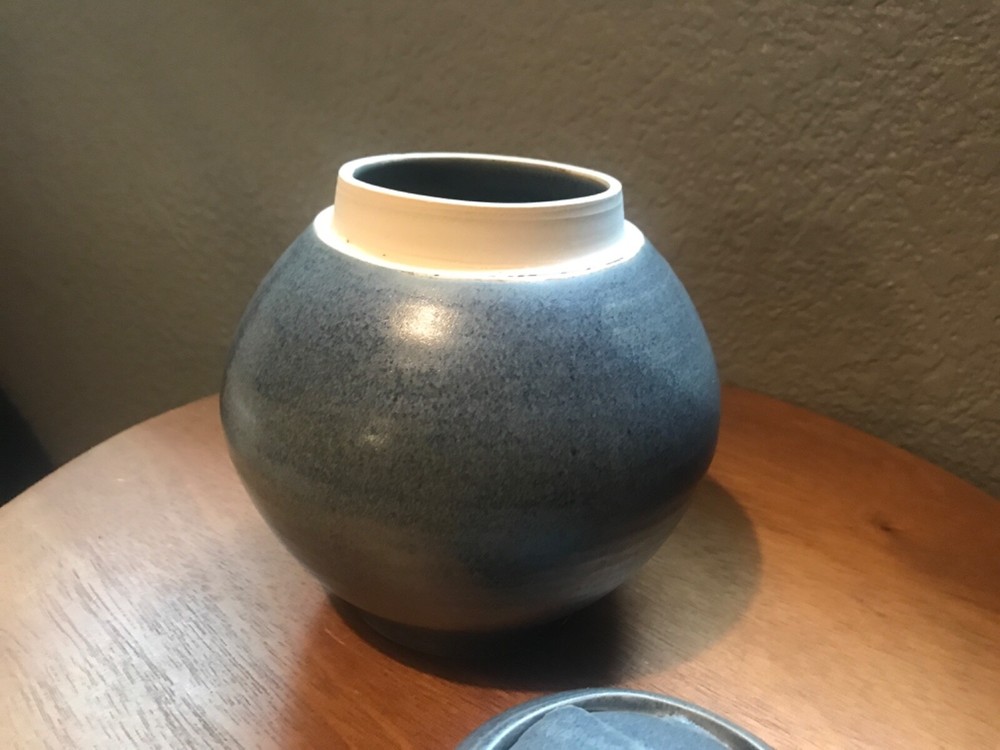 Studio Art Pottery Stoneware Ginseng Jar With Lid Signed