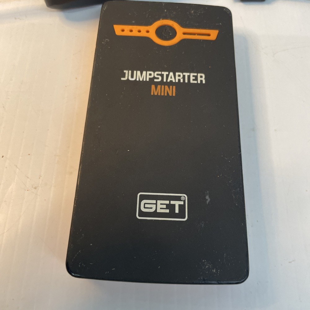 GET Jumpstarter Mini with Case GK-JMPSTR-0002 Portable Power Pack - Pre Owned