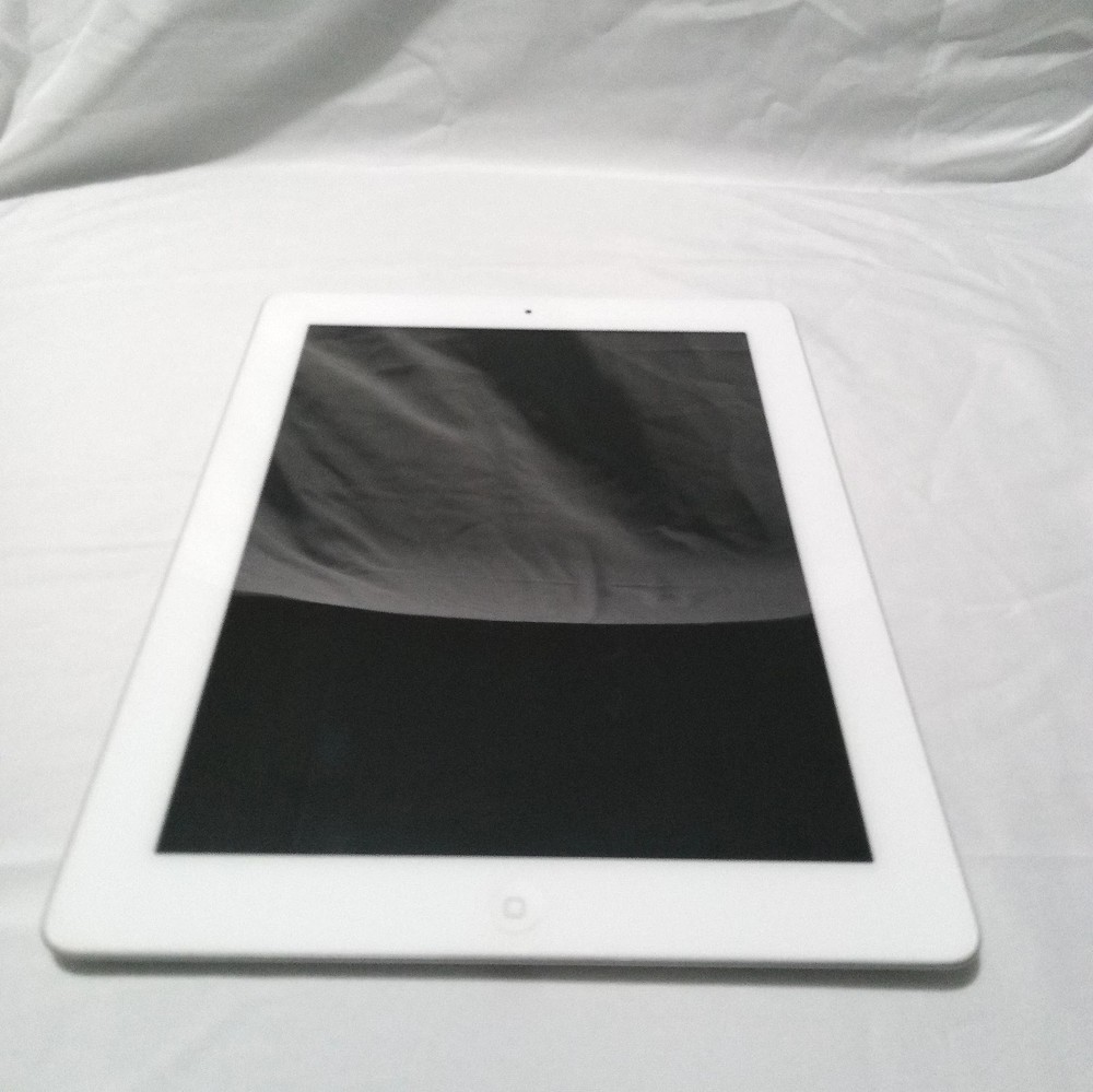 Apple iPad 4th Generation - White