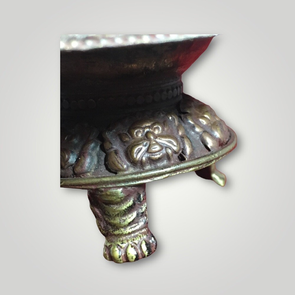 ANTIQUE SMALL BUDDHA CENSOR/INCENSE BURNER W/ RUBY STONES