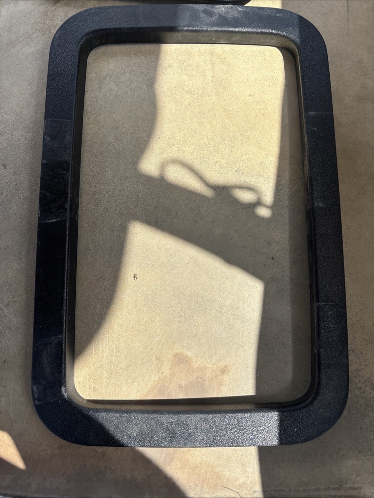 Freightliner 22-75585-000 Trim Fairing Panel Right Hand