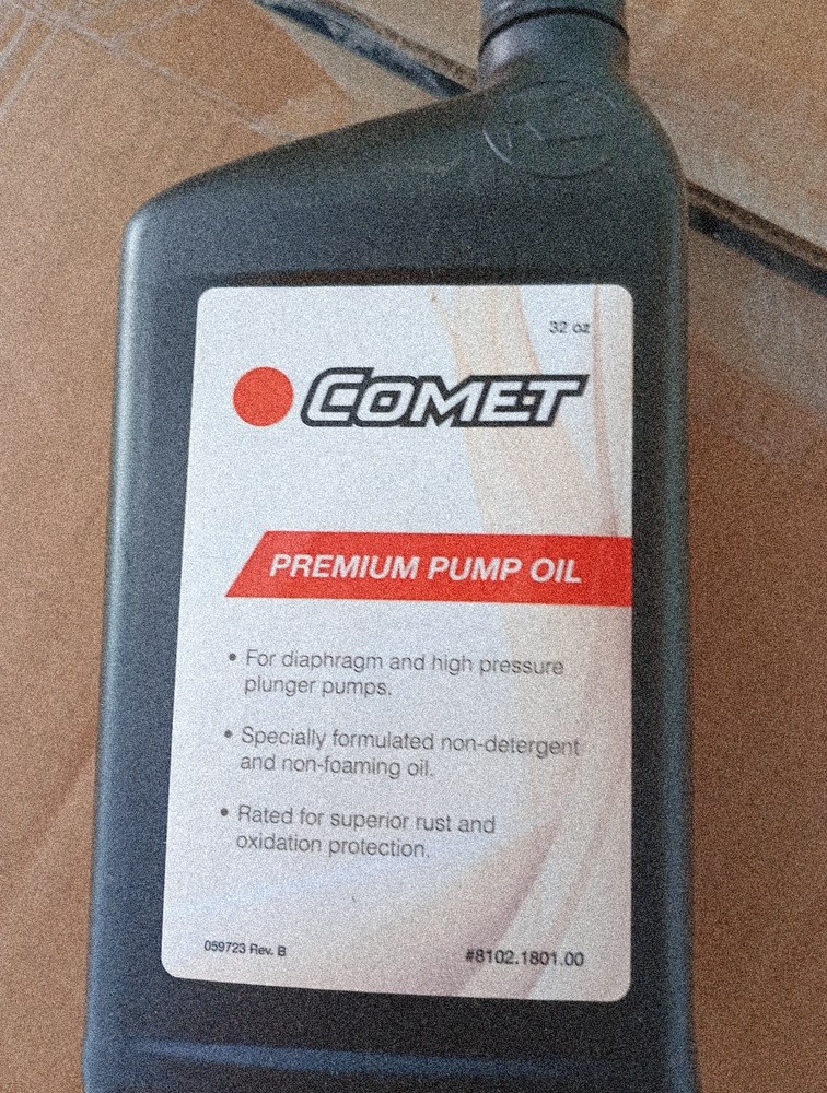 6 Quarts Comet  Pump Oil