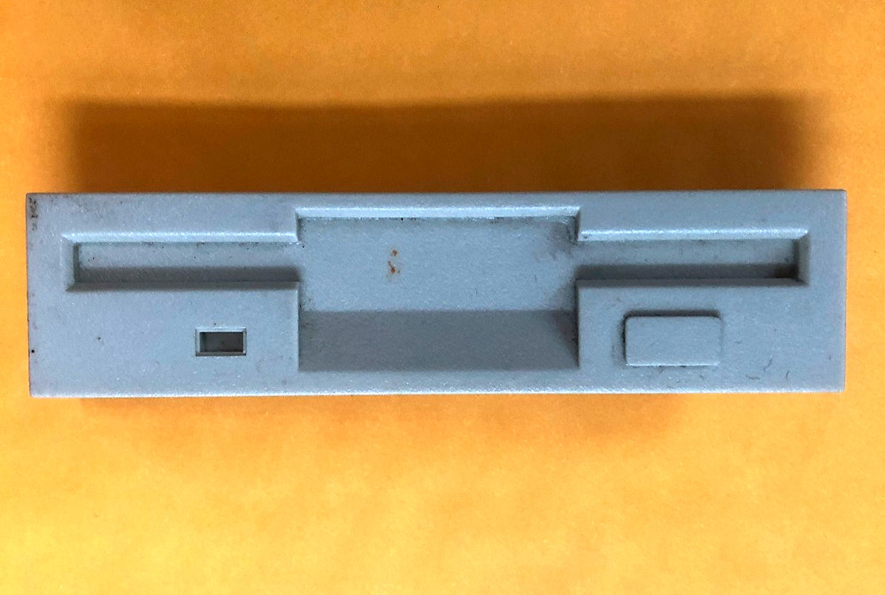 Generic 3.25" Simulated Floppy Disk Drive Bay Front Panel Cover Desktop Tower