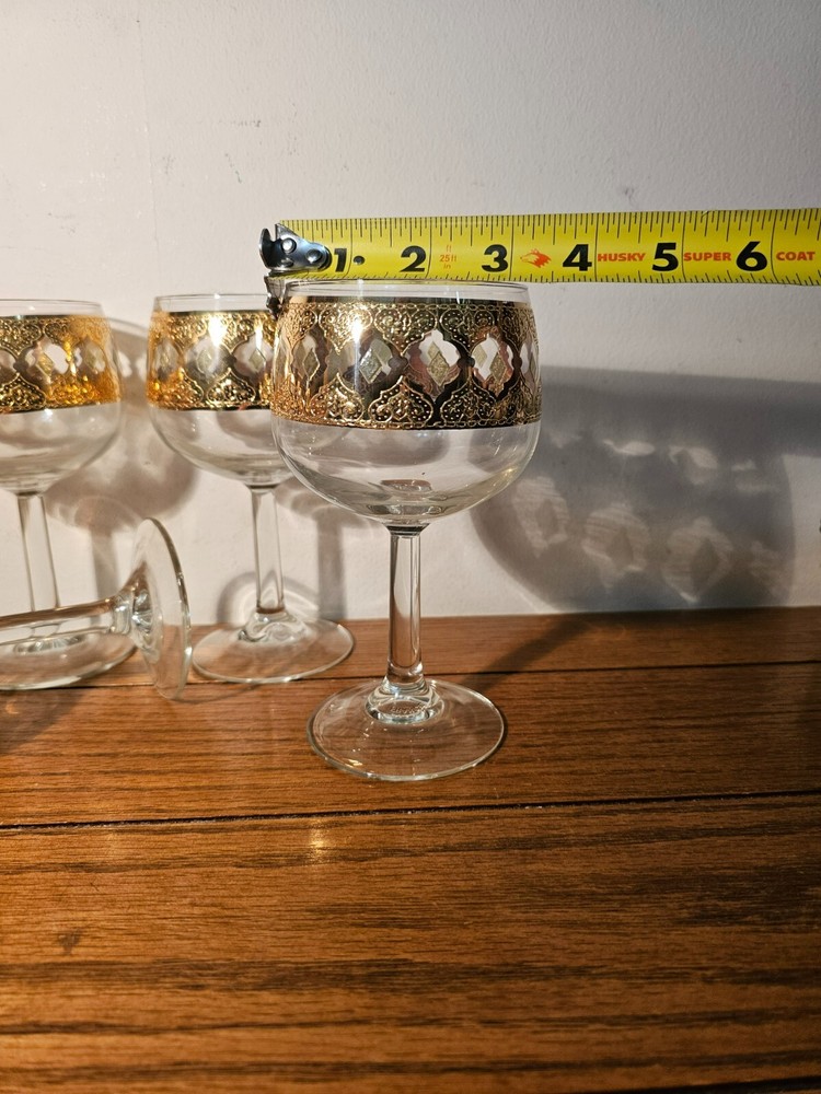 VINTAGE SET OF 6 ARCOROC STEMWARE GOBLETS(VELENCIA PATTERN)