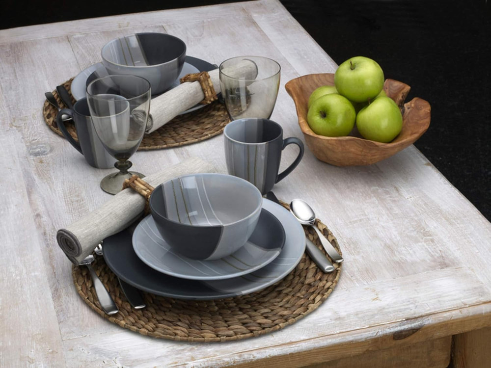 Parker Gray 16 Piece Dinnerware Set, Service for 4, Gray