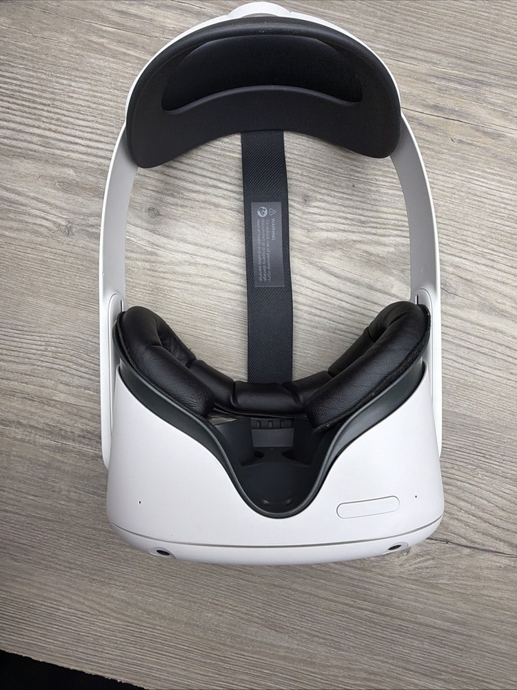 Meta Oculus Quest 2 - White - Headset Only Tested Working 64GB