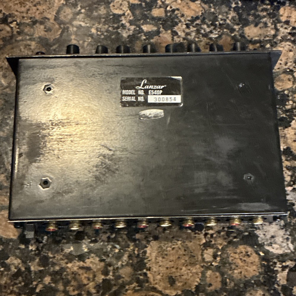 Lanzar Vibe VBE420P Half Din Band Rotary Control Pre-Amp Parametric Equalizer