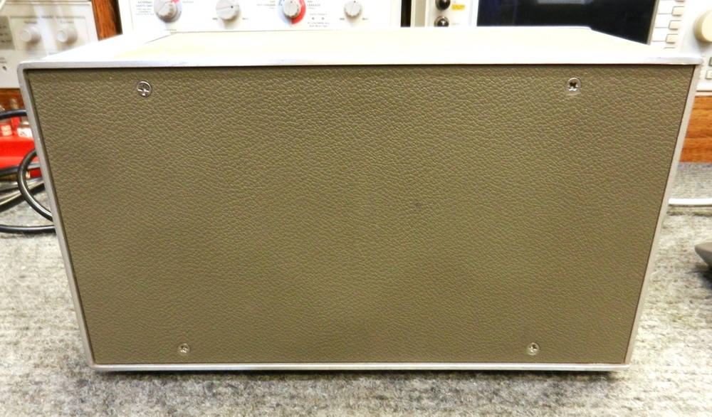 HP 8406A Frequency Comb Generator