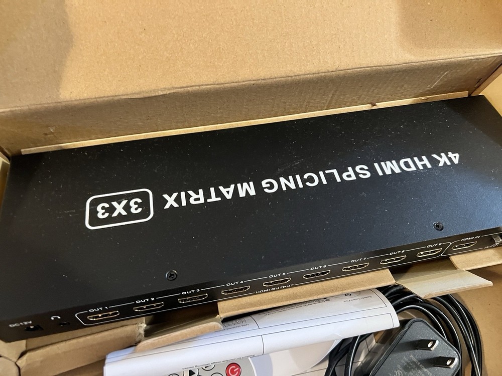 4 Output HDMI Audio Video Processor TV Matrix Controller Splitter 3x3 W Remote