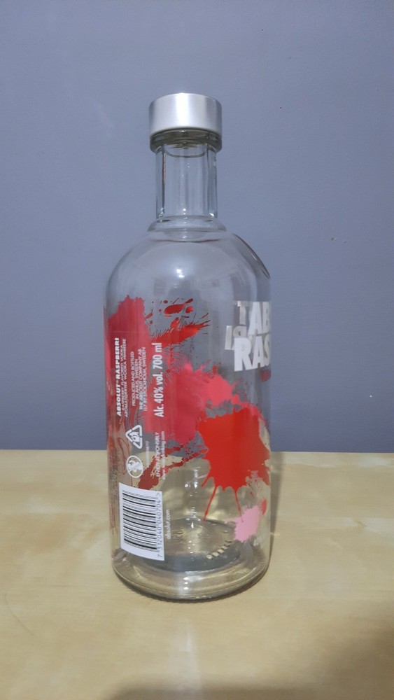 ABSOLUT VODKA RASPBERRY 700ml EMPTY BOTTLE MUST for COLLECTORS