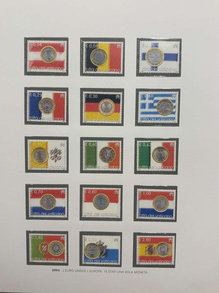 VATICAN 2004 - COMPLETE VINTAGE with sheets, mini sheets and booklets - MNH