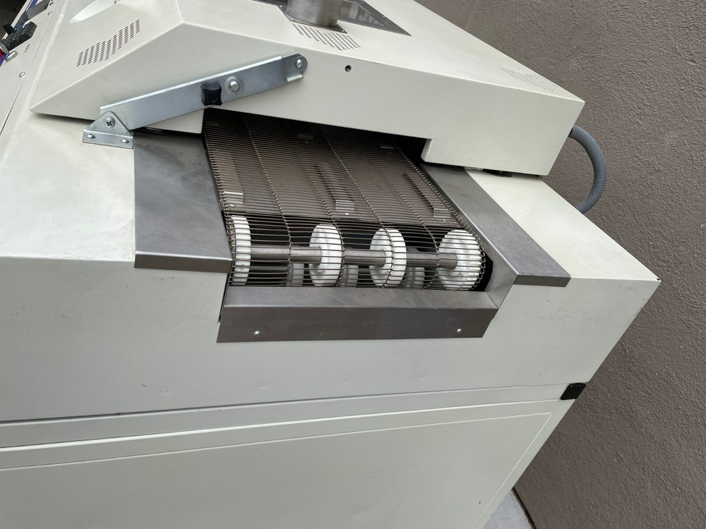 REDDISH ELECTRONICS CONVECTION OVEN, SM1500CXE