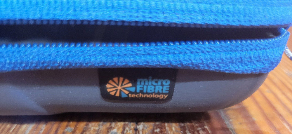 Sea to Summit Tek Towel Microfiber Case Only Small 6 1/2x4 1/2 Empty Zip Close