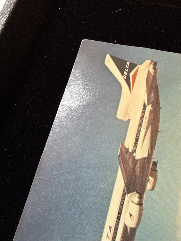 Postcard Delta Airlines Oversize Lockheed Tri-Star Boeing 727-232 DC-9-32