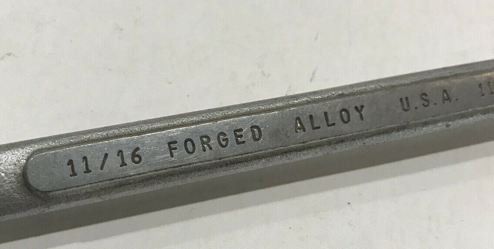 McKAIG-Hatch Combination Wrench 11/16"