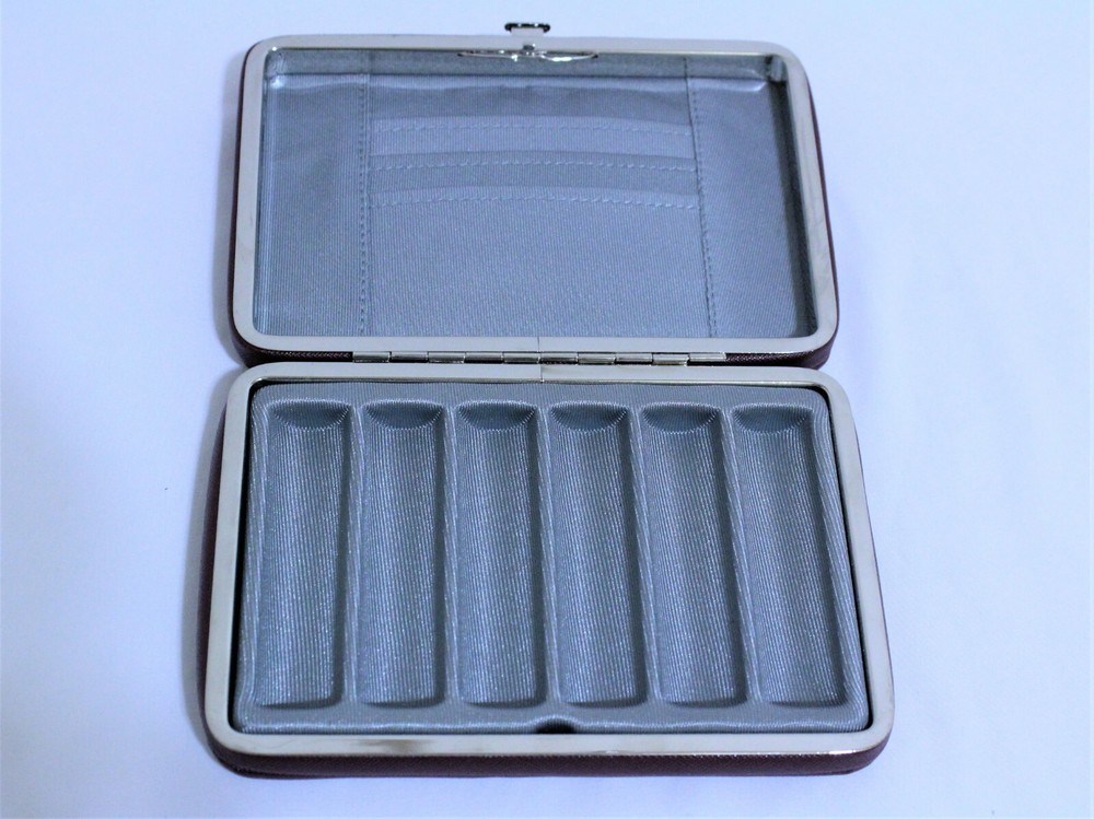 Small Travel Lipstick Storage Box Organizer Display Storage Case