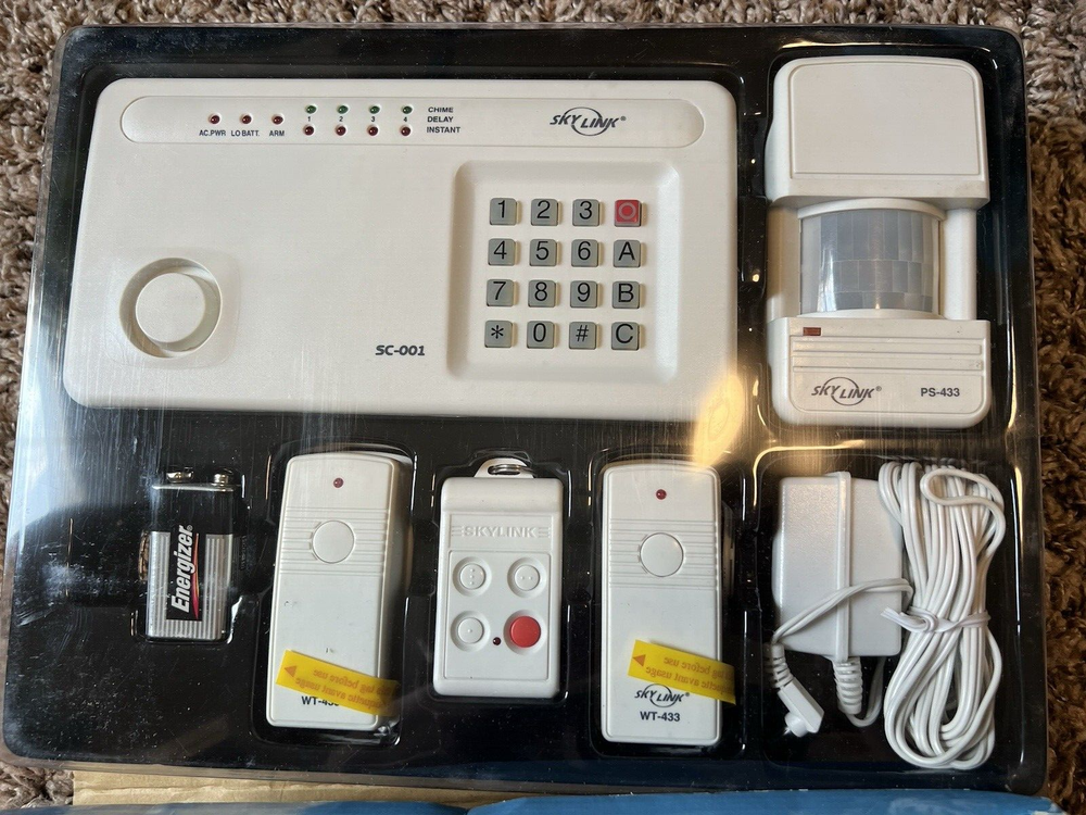 Skylink SC-100 Wireless Security Deluxe Security System (SC-100)