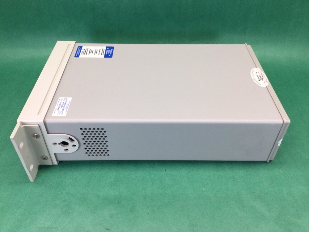 HP 34970A Data Acquisition Logger Switch - POWERS ON - UNTESTED
