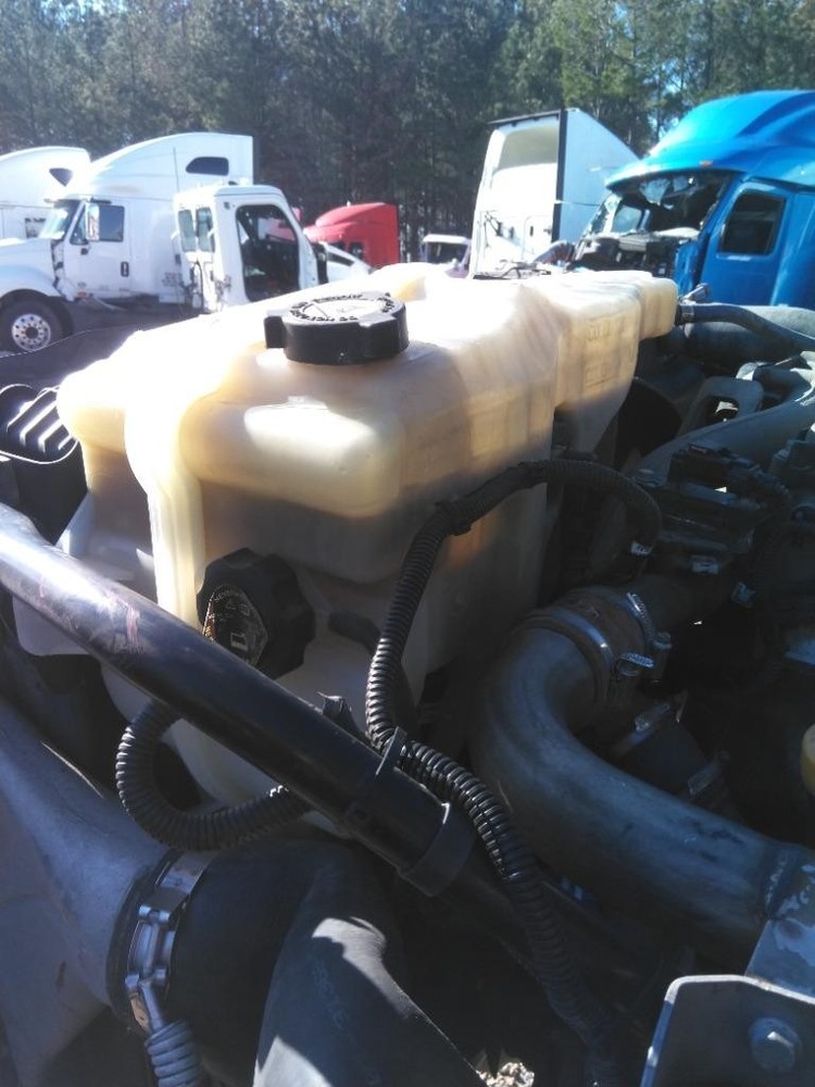 For 2016 FREIGHTLINER CASCADIA 125 RADIATOR OVERFLOW TANK ,  GA