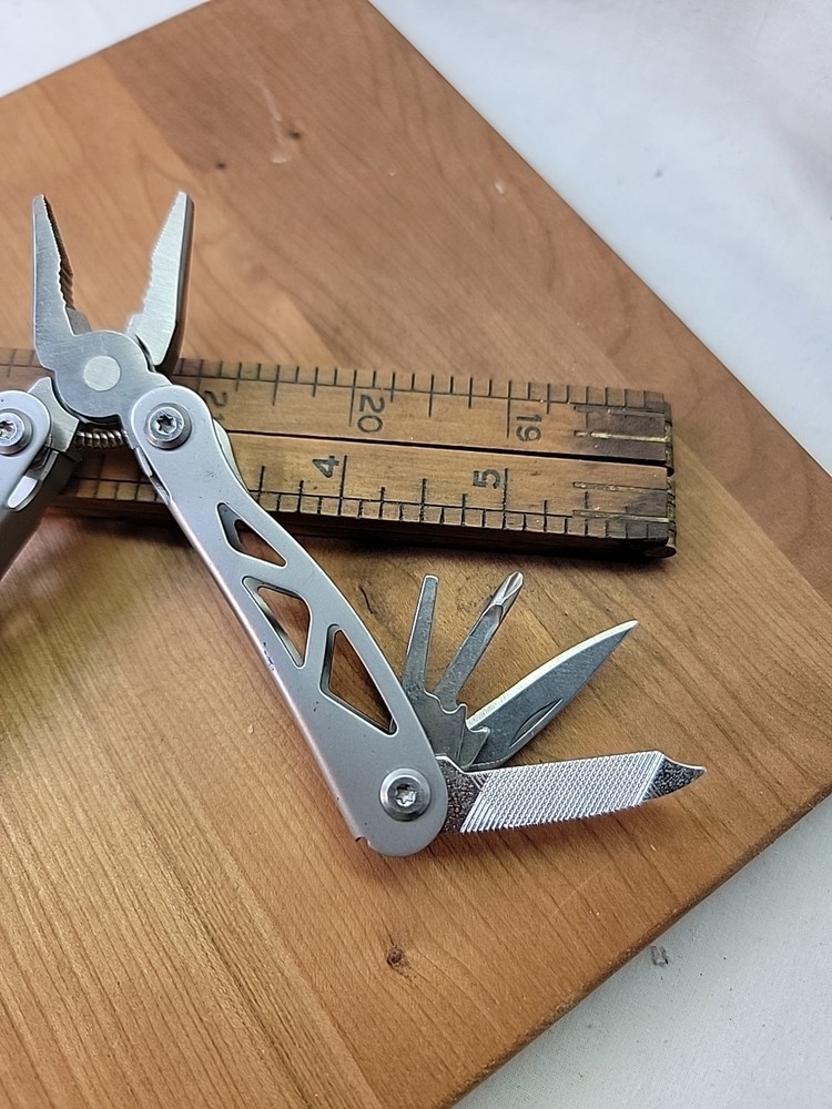 Multi Tool 8 Blades Unbranded
