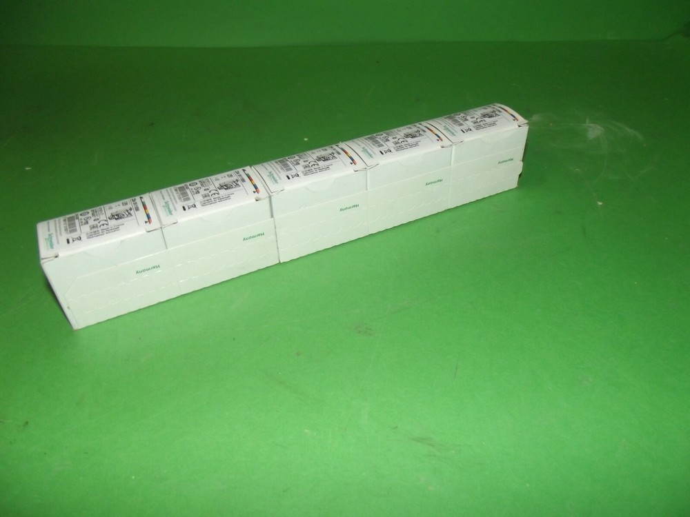 Schneider Electric ZB4 BV18B5