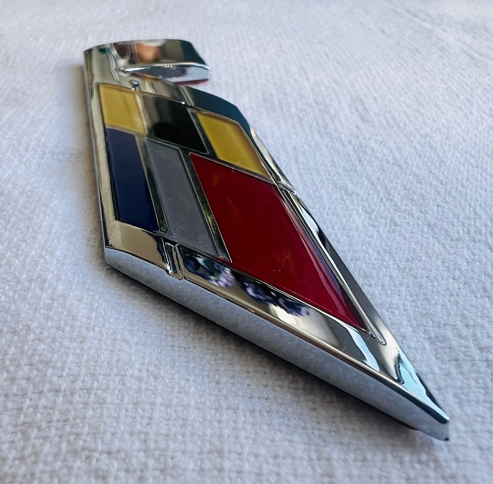 2004-2015 CTS-V. 2006-2009 STS-V, 2006-2009 XLR-V Replacement Emblem