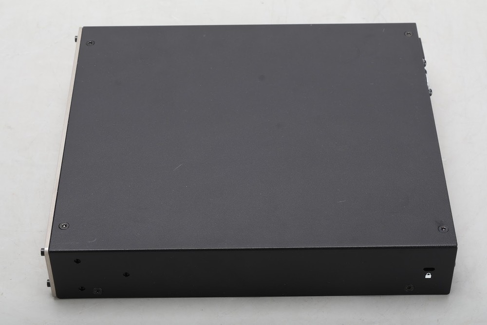 Glyph GT062 StudioRAID Desktop Drive With Software Disk and Carrying Case