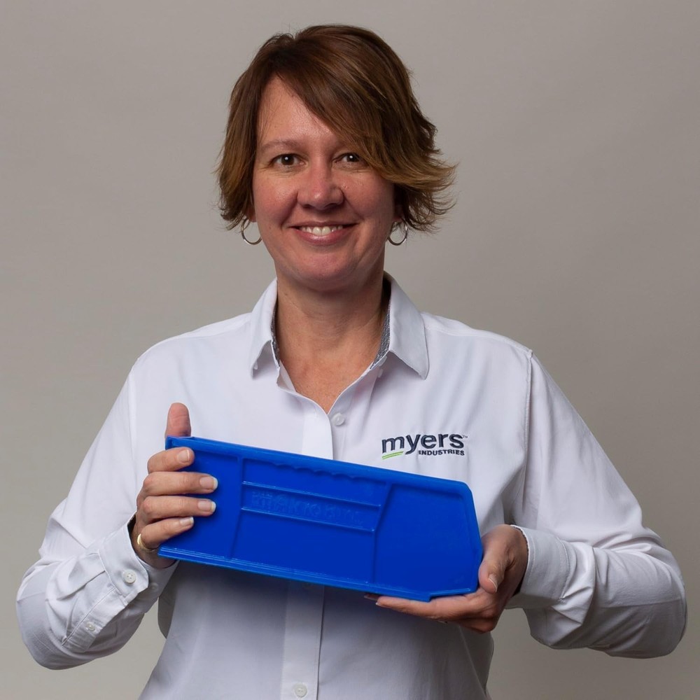 30224 AkroBins Plastic Storage Bins, Space-Saving Stackable Bins for Garage, Pan