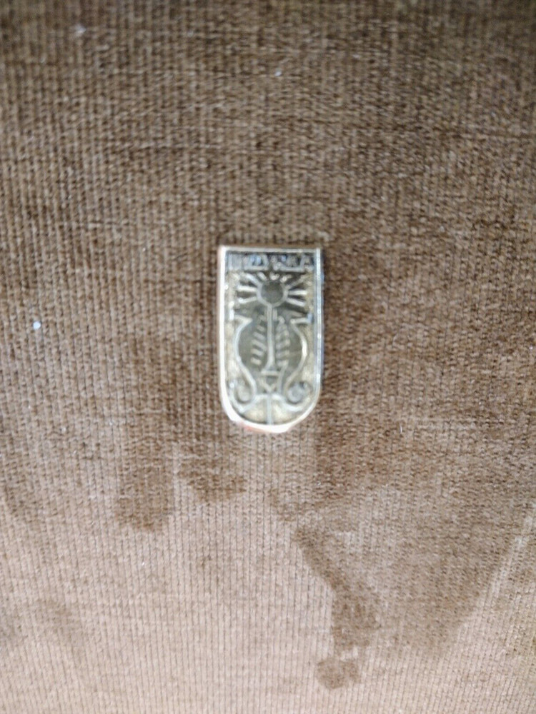VINTAGE GOLD SOVIET LAPEL PIN...