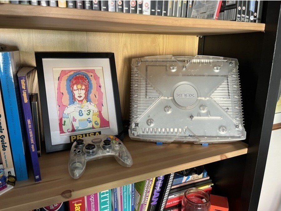 Floating Angled Display Stand for Original XBOX Gaming Console