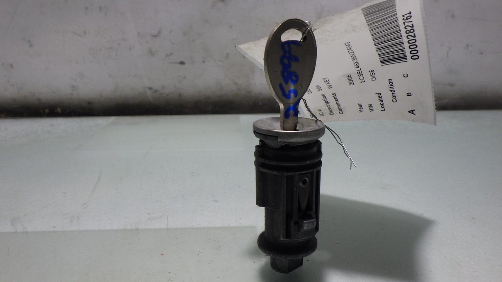 06 CHRYSLER SEBRING Ignition W/Key