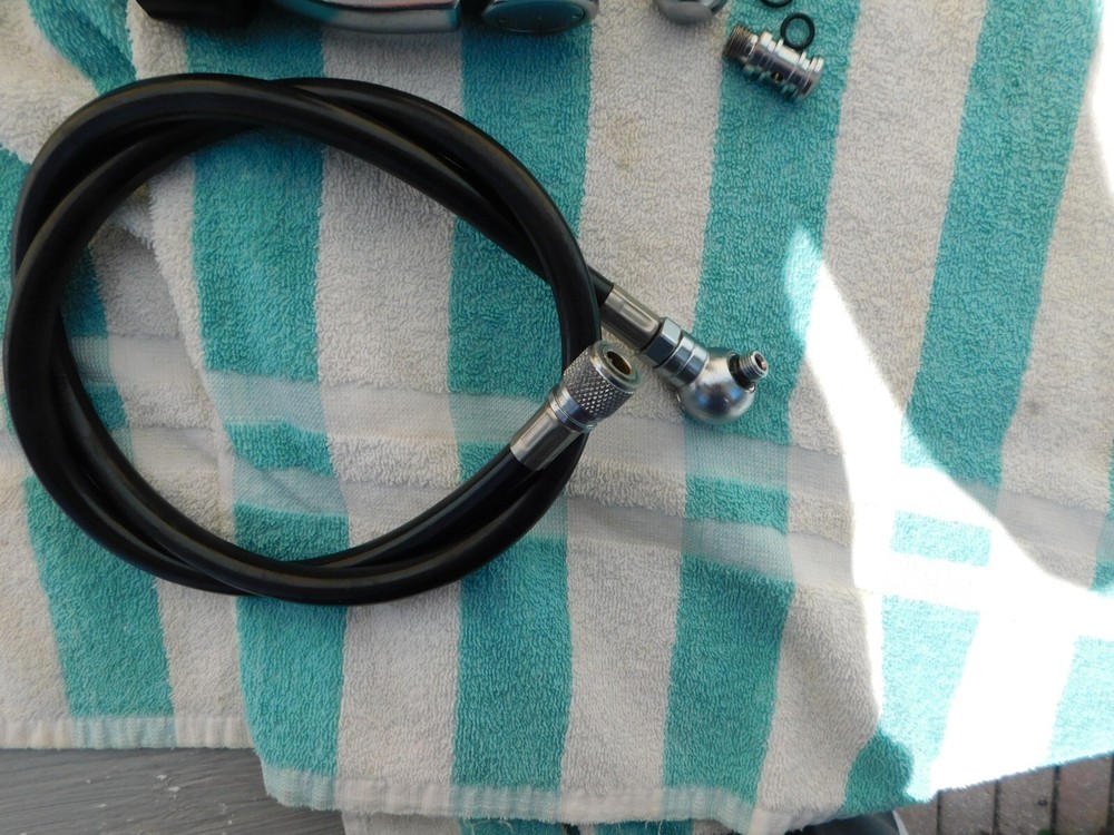 Scuba Swivels read all details, Excelent condition, complete flexibility