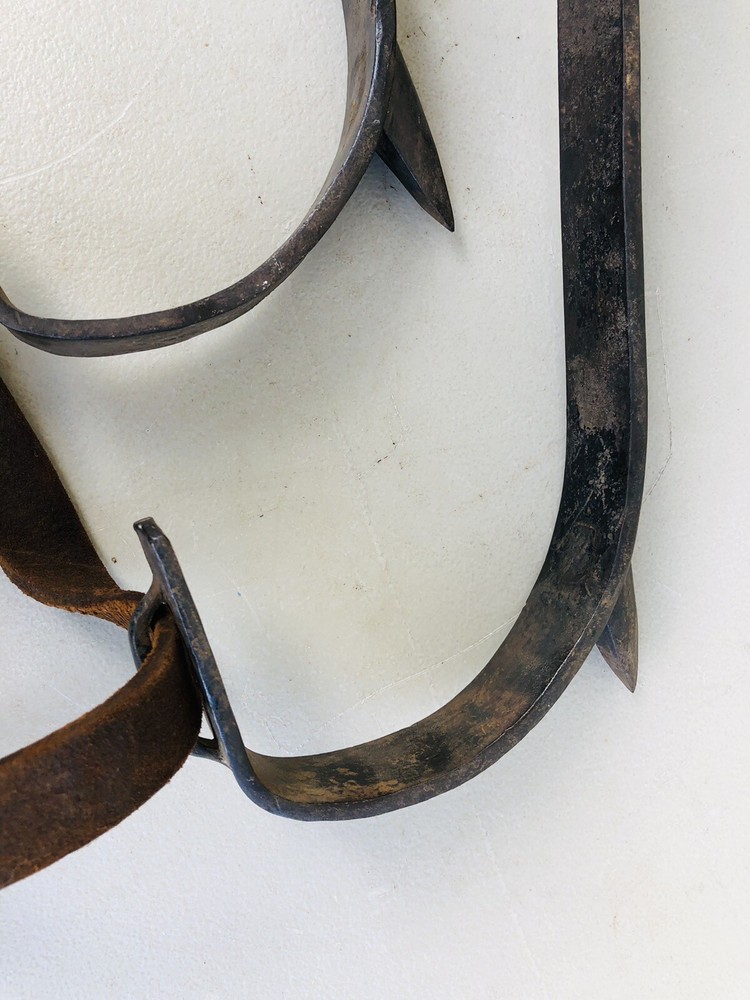 Vintage LINEMAN POLE/TREE CLIMBING SPIKES & PADS