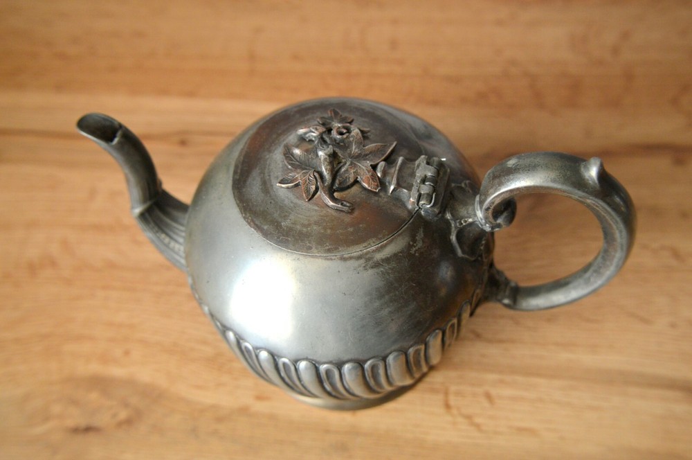 GERMANY TEAPOT 19th CENTURY 'E P B M 3938' hallmarked TABLEWARE