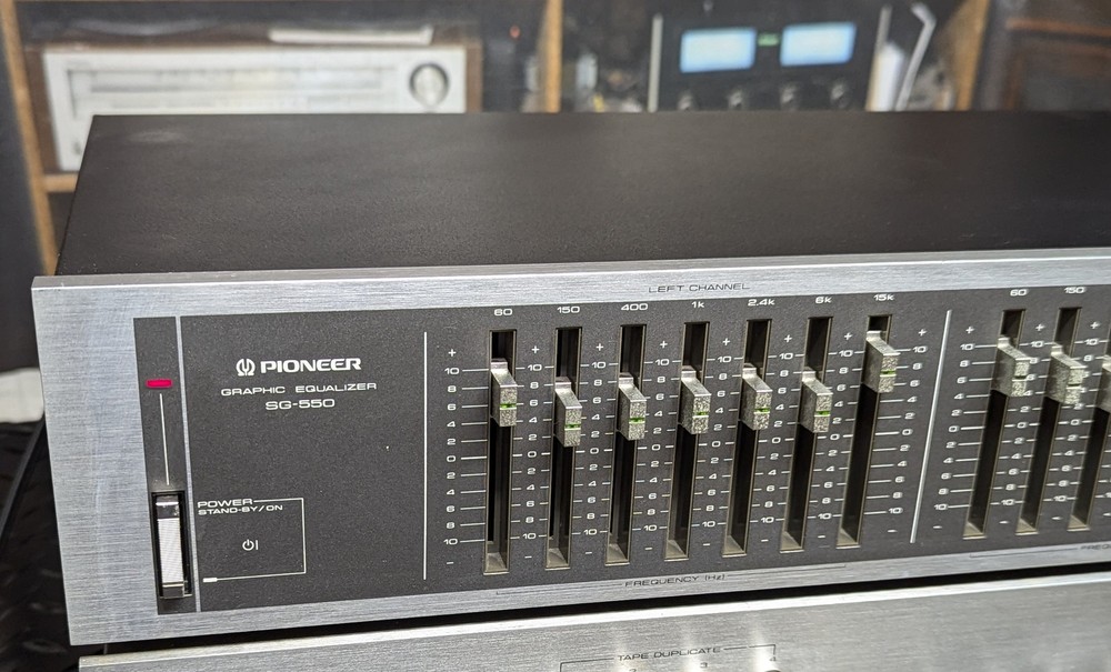 Pioneer SG-550 graphic equalizer